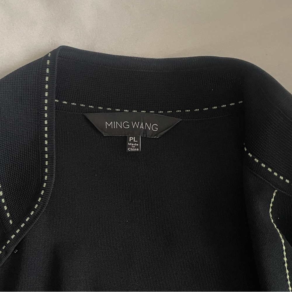 Ming Wang Women’s PL Black Cardigan Open Jacket with White Stitching Acrylic - Picture 5 of 5